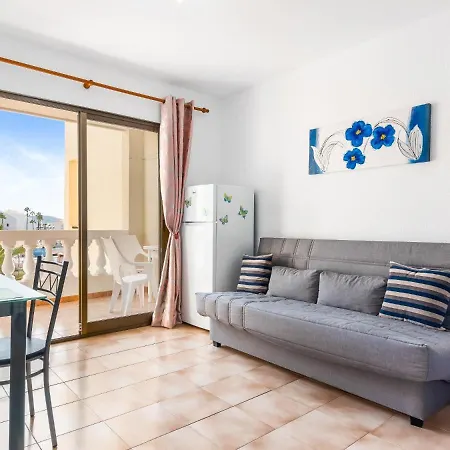651 Bright Establishment, Heated Pool And Wi Fi アパート